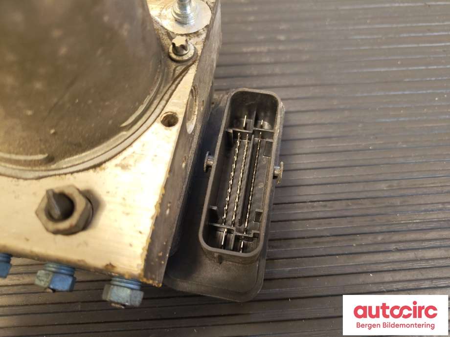ABS sentral til Mercedes Vito 2014-->> (W447) (W447) (MERCEDES|A 447 900 39 02|A 447 900 87 09|)