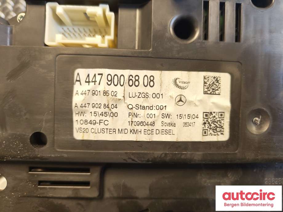 Instrumentpanel til Mercedes Vito 2014-->> (W447) (W447) (MERCEDES|A 447 900 68 08|A 447 900 19 11|)