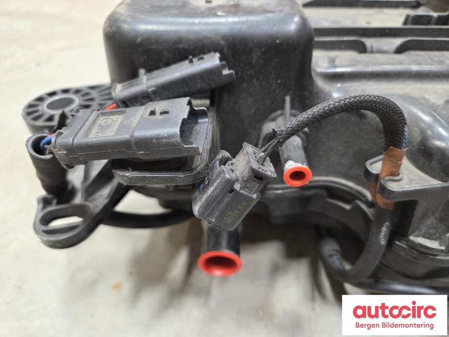 AdBlue tank til Toyota Proace 2016-->> (Type II)  (98183661|7340084|4099016)
