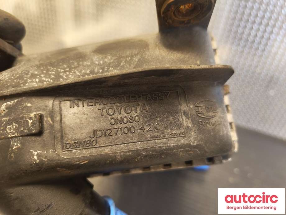 Intercooler til Toyota Auris 2013-2015 (Type II, Fase 1) (TOYOTA|179400N080|)