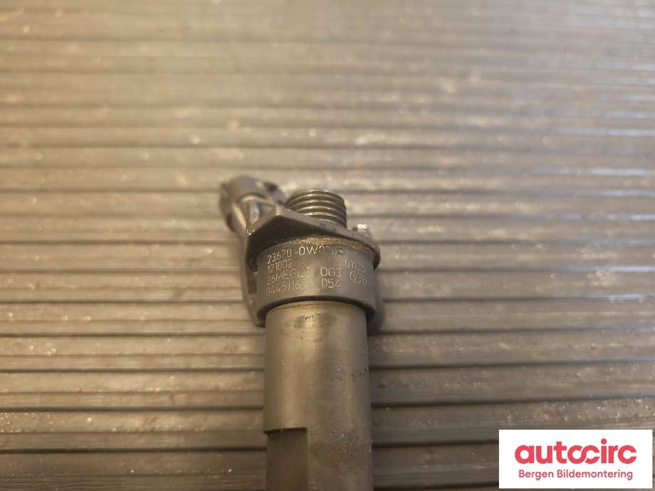 Dyse innsprøyting diesel til Toyota Auris 2013-2015 (Type II, Fase 1)  (TOYOTA|2367009390|)