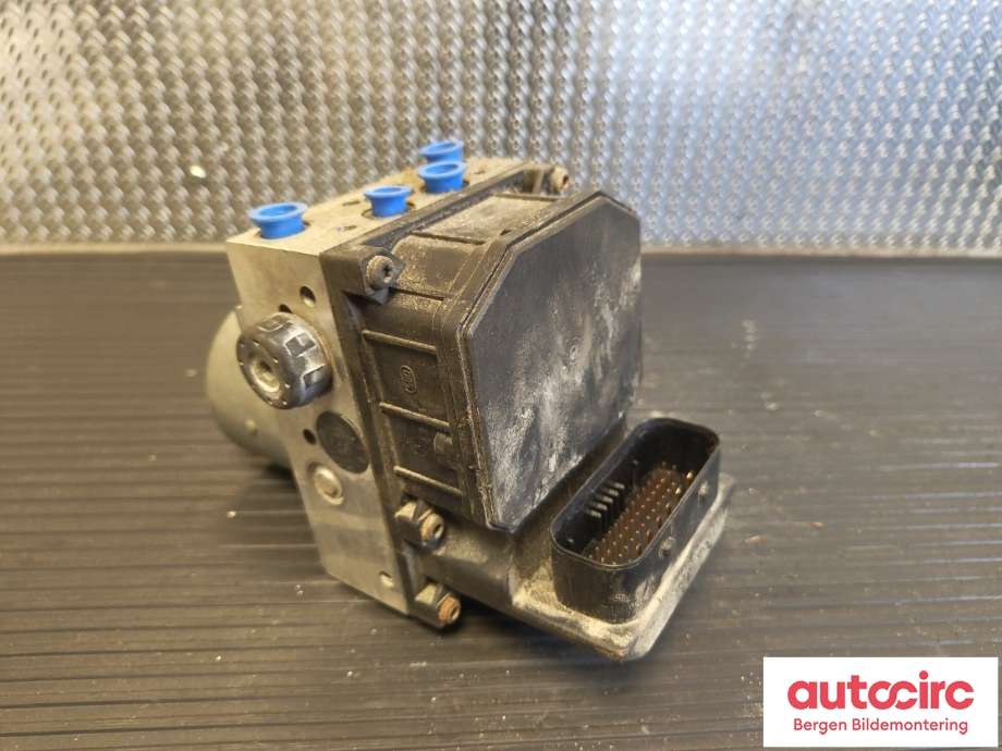 ABS sentral til Audi A8 2003-2010 (Type II) (AUDI|4E0 614 517 CQ|4E0 614 102 AX|)