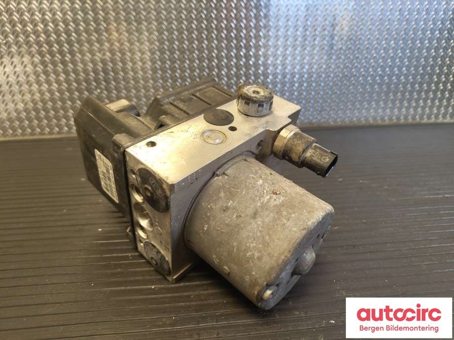ABS sentral til Audi A8 2003-2010 (Type II) (AUDI|4E0 614 517 CQ|4E0 614 102 AX|)