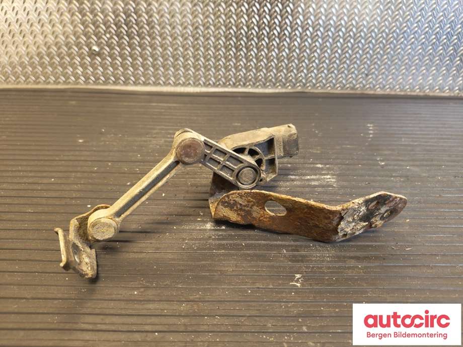 Sensor nivå til Audi A8 2003-2010 (Type II)  (AUDI|4E0 616 572 E|)