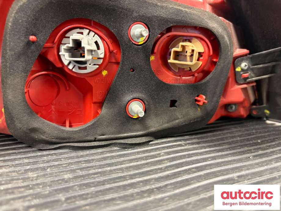 Baklykt høyre til Mitsubishi Lancer 2008-2017 (MITSUBISHI|8330A278|8330A628|)