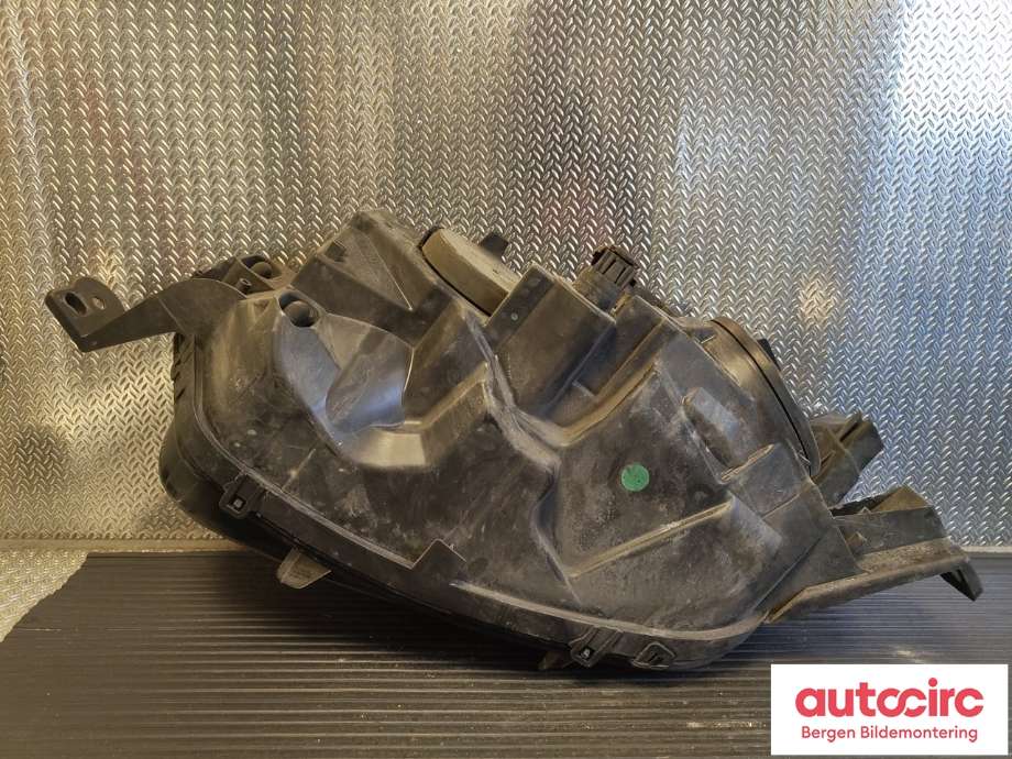 Frontlykt høyre xenon til Citroën C4, Picasso 2013-2018 (Type II) (CITROEN|96 772 174 80|)