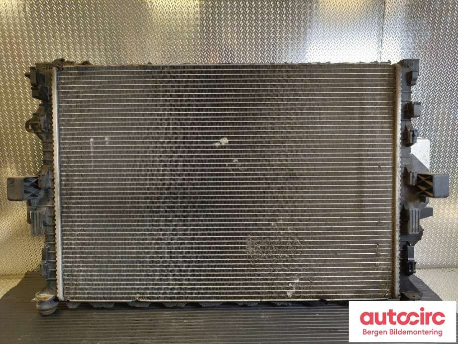 Radiator (automat gir) til Ford Galaxy 2010-2015 (Type III, Fase 2)  (FORD|1778038|6G91-8005-FD|1897409)