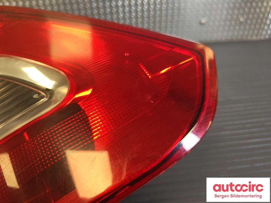 Baklykt høyre til Ford Galaxy 2010-2015 (Type III, Fase 2)  (FORD|1746085|AM21-13404-EG|)