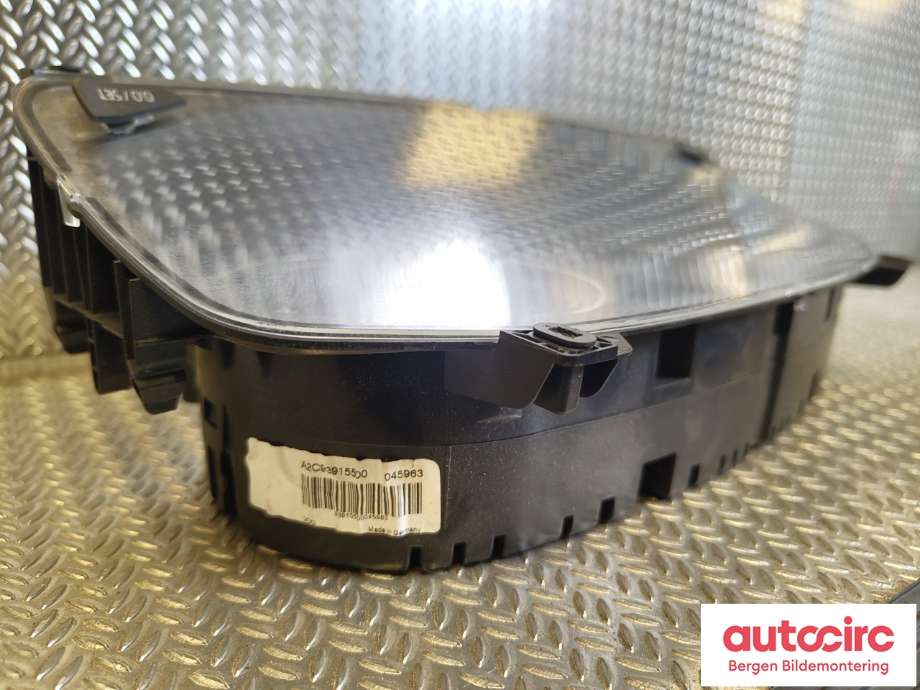 Instrumentpanel til VW Transporter / Caravelle 2015-2019 (T6) (T6) (VOLKSWAGEN|7E0 920 870 L|)