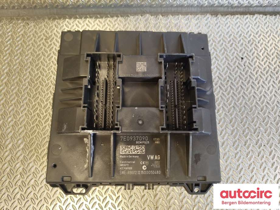 Styreenhet comfort (BCM) til VW Transporter / Caravelle 2015-2019 (T6) (T6) (VOLKSWAGEN|7E0 937 090|)