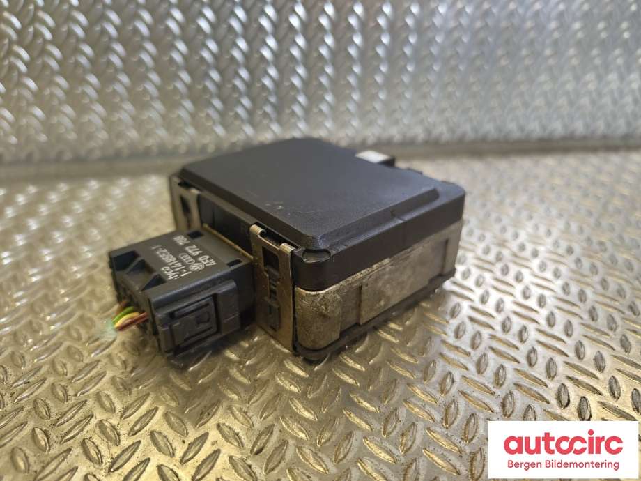 Sensor radar til VW Transporter / Caravelle 2015-2019 (T6) (T6) (VOLKSWAGEN|7E0 907 561 A|7E0 907 561 C|)