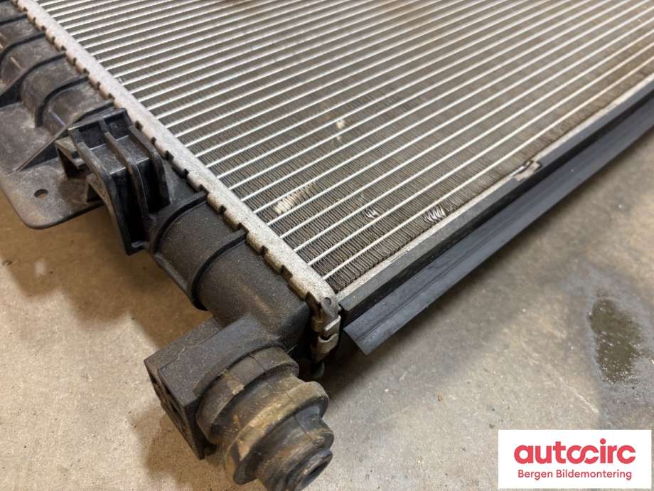 Radiator (automat gir) til MG Marvel R 2021-->>  (MG|10253778|)