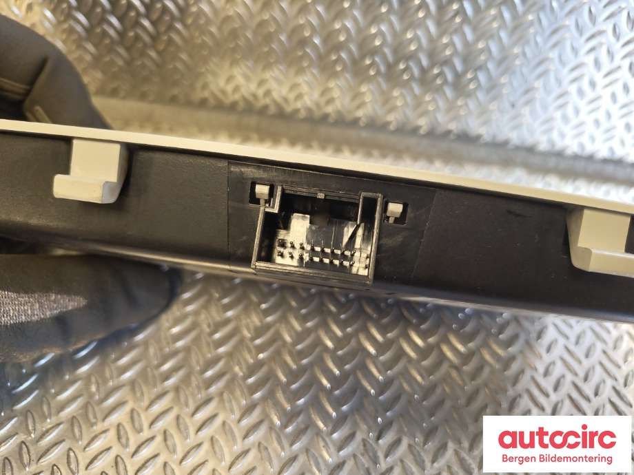Bryter diverse til VW Transporter / Caravelle 2015-2019 (T6) (T6) (VOLKSWAGEN|7E5 919 037 J|)