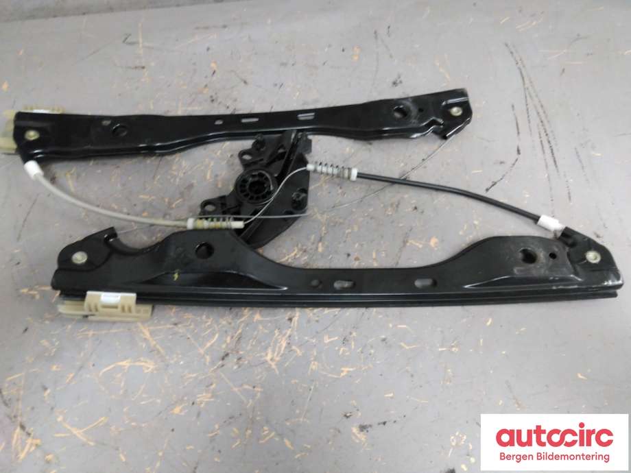 Ruteheis til Volvo XC60 2014-2017 (Type I, Fase 2)  (VOLVO|30784829|)