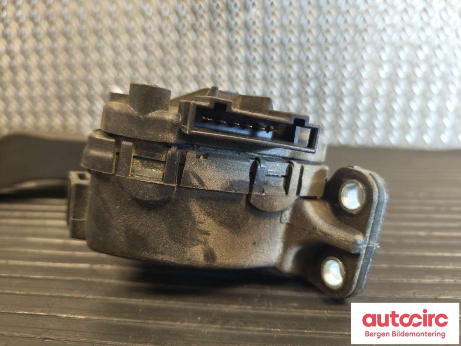Pedal gass til VW Transporter / Caravelle 2015-2019 (T6) (T6) (VOLKSWAGEN|7E1 721 503 C|)
