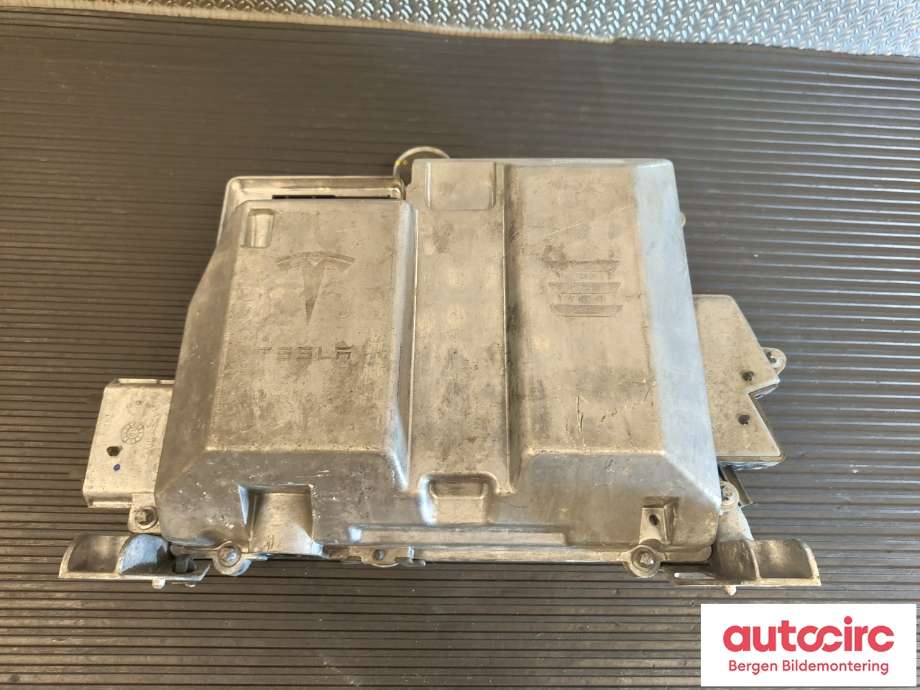 Styreenhet diverse til Tesla Model 3 2018-2023 (Fase 1)  (TESLA|1118182-12-K|)