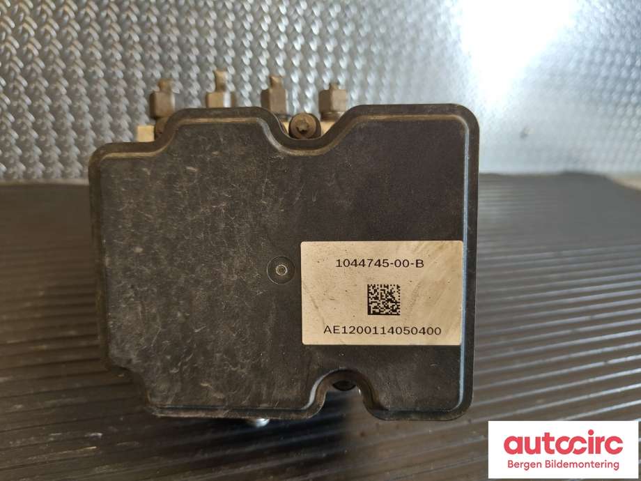 ABS sentral til Tesla Model 3 2018-2023 (Fase 1)  (TESLA|1044746-00-A|)