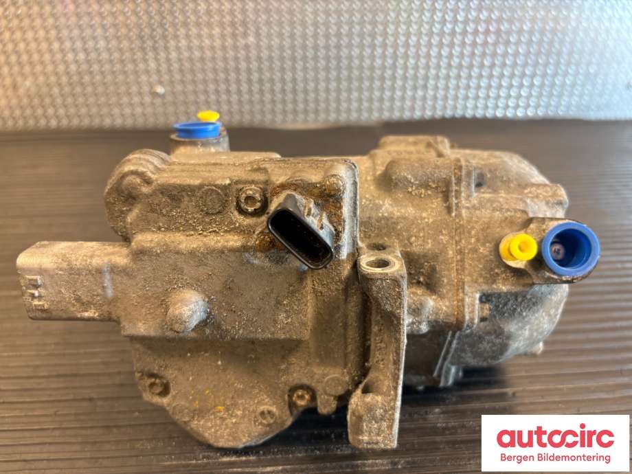 Aircondition kompressor til Toyota Auris 2015-2019 (Type II, Fase 2)  (TOYOTA|8837047033|)
