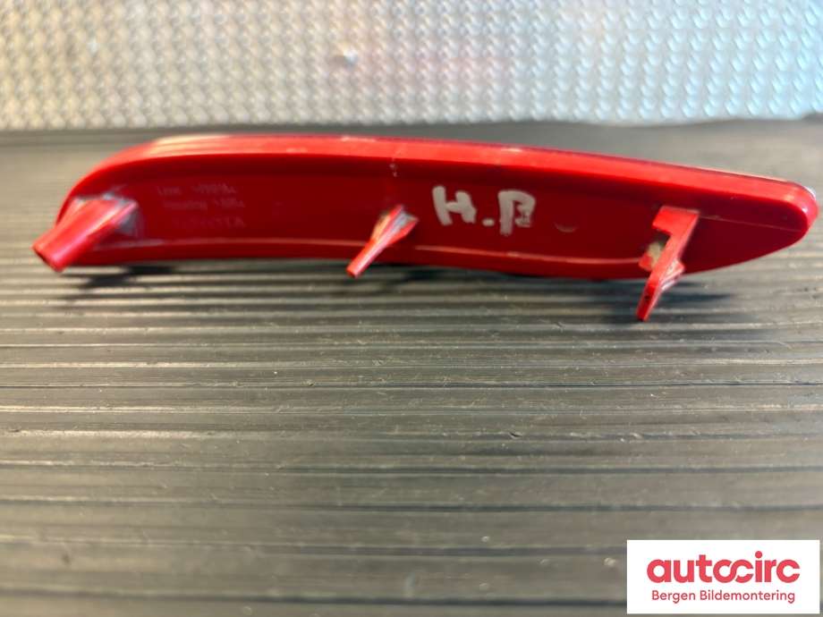 Refleksplate til Toyota Auris 2015-2019 (Type II, Fase 2)  (TOYOTA|8191002260|)