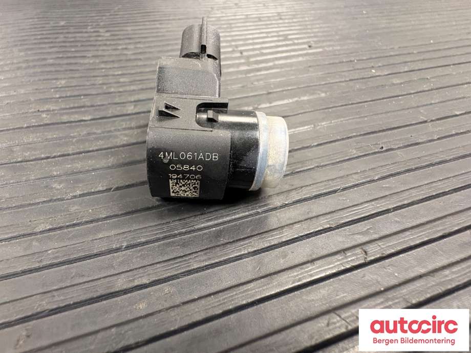 Parkeringssensor bak til Toyota Auris 2015-2019 (Type II, Fase 2) (TOYOTA||4ML061ADB)