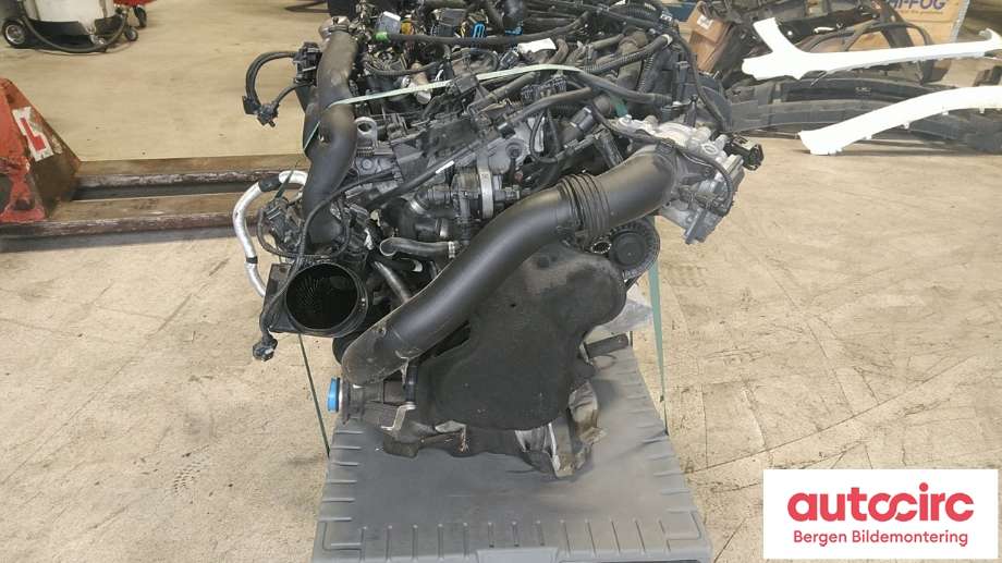 Motor bensin til BMW X3 2017-->> (G01) (G01) (BMW|11 00 5 A07 8C8|)