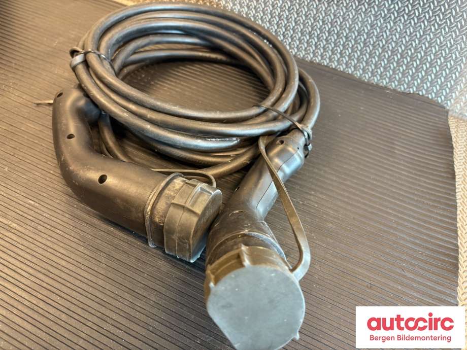 Batterilader kabel til Nissan Leaf 2018-->> (Type II)  (NISSAN|)