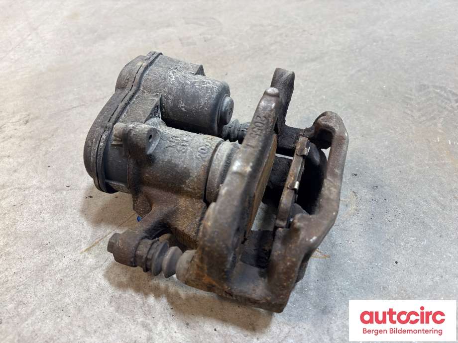 Bremsecaliper venstre bak til Nissan Leaf 2018-->> (Type II)  (NISSAN|440114CA2A|440114CA0A|)