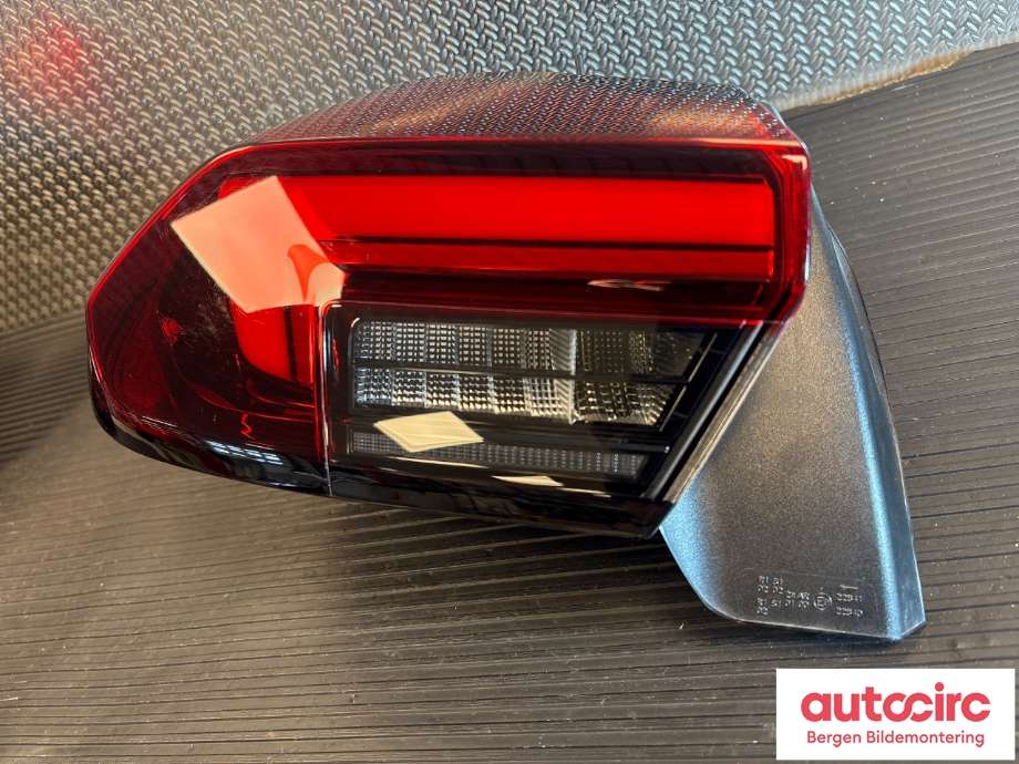 Baklykt høyre til Opel Corsa F 2019-->>  (OPEL|98 293 178 80|)