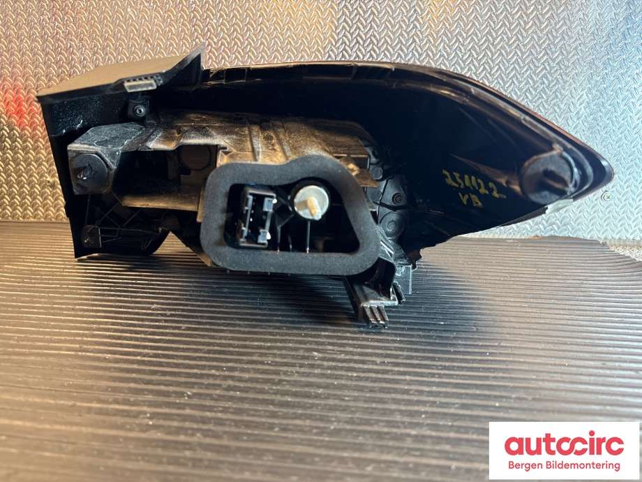 Baklykt høyre til Opel Corsa F 2019-->>  (OPEL|98 293 178 80|)
