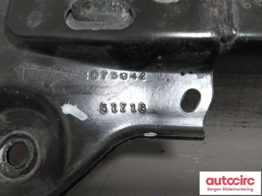 Frontplate til Tesla Model 3 2018-2023 (Fase 1)  (TESLA|1075042-00-F|)