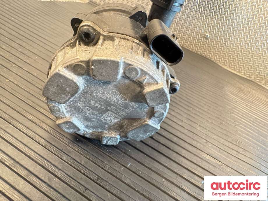 Sirkulasjonspumpe til Peugeot 208 2019-->> (Type II)  (PEUGEOT|98 347 599 80|)