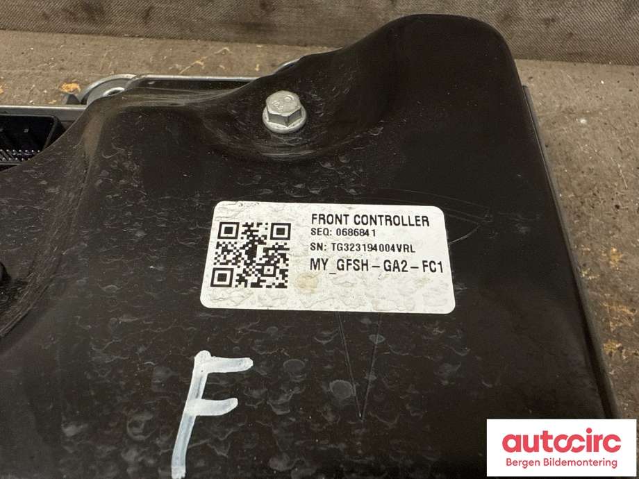 Styreenhet comfort (BCM) til Tesla Model Y 2021-2024 (Type I) (TESLA|1497327-00-B|)