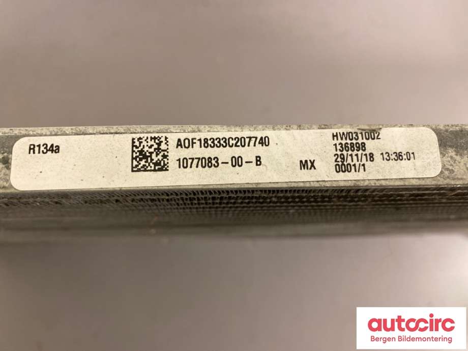 Aircondition radiator til Tesla Model 3 2018-2023 (Fase 1)  (TESLA|1077083-00-B|)