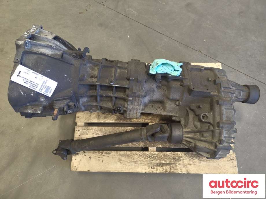 Girkasse manuell til Toyota Hiace 2007-2012 (Fase 3) (TOYOTA|3303026A60|)
