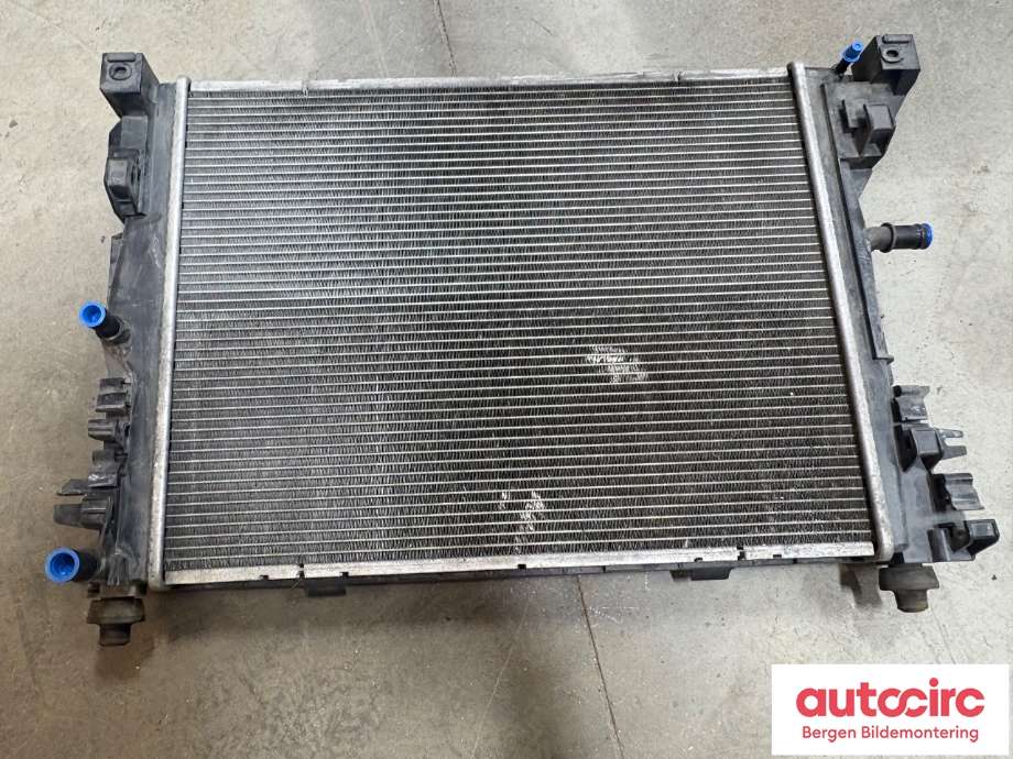 Radiator (automat gir) til Renault Zoe, 2013-2019 (Fase 1)  (RENAULT|214104950R)