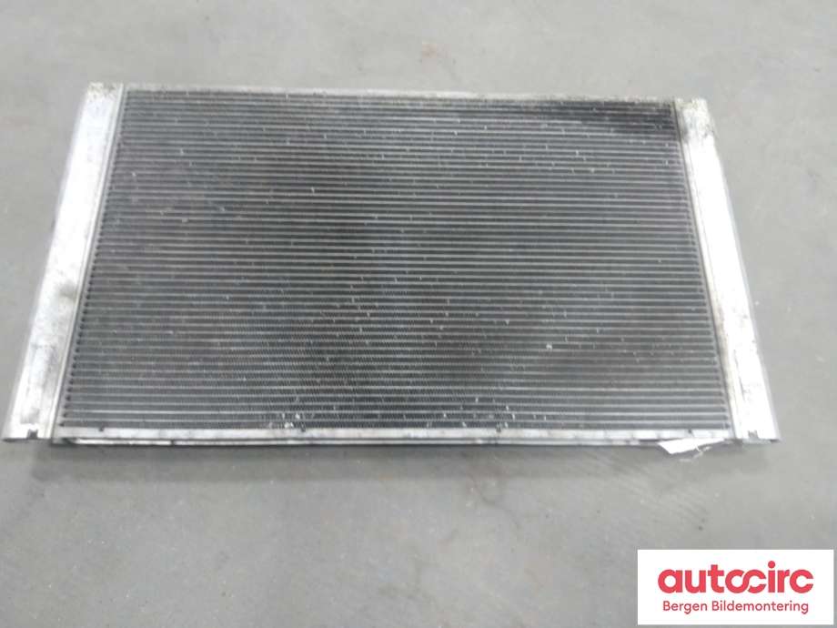 Radiator (automat gir) til BMW 5-Serie 2003-2010 (E60/E61) (E60/E61) (BMW|17 11 7 795 878|)
