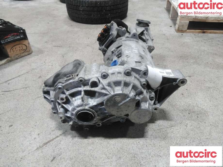 Motor elbil bak til BMW 2-Serie 2014-2021 (F22/F23) (F22/F23) (BMW|27 20 8615258||12 35 4A11D13)