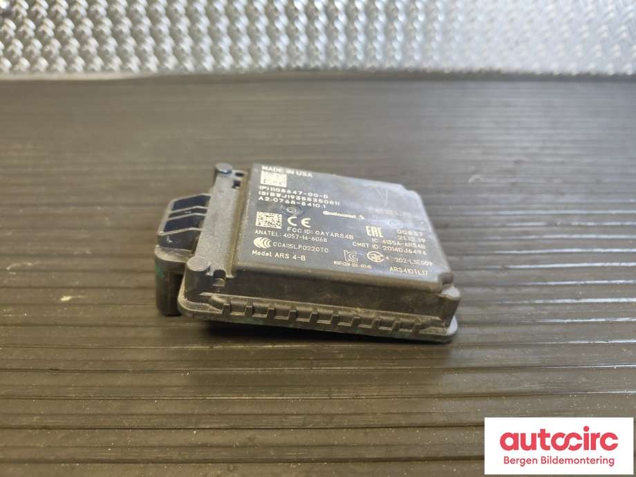 Sensor radar til Tesla Model 3 2018-2023 (Fase 1) (TESLA|1108647-00-H|)
