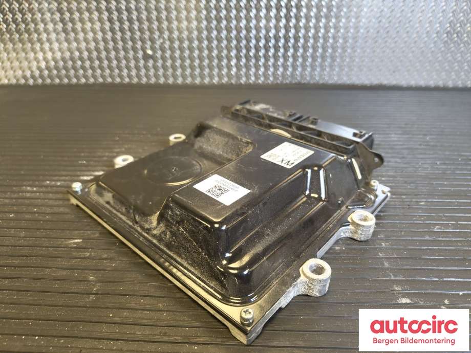 Styreenhet motor til Volvo V40 2012-2019  (VOLVO|36011422|31361735|)
