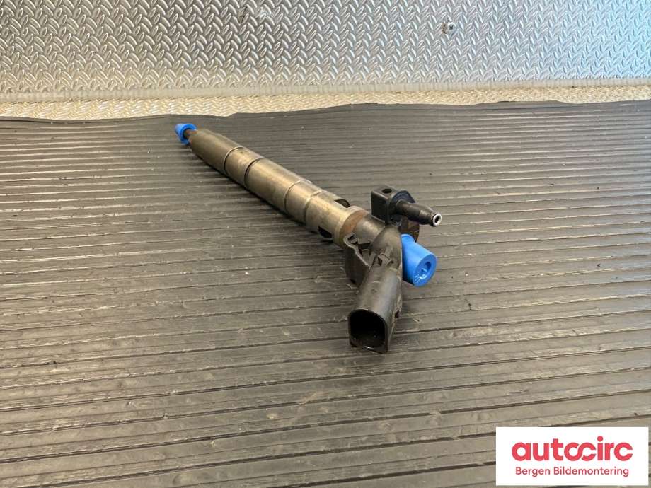 Dyse innsprøyting diesel til Audi A8 2003-2010 (Type II) (AUDI|059 130 277 BD|)