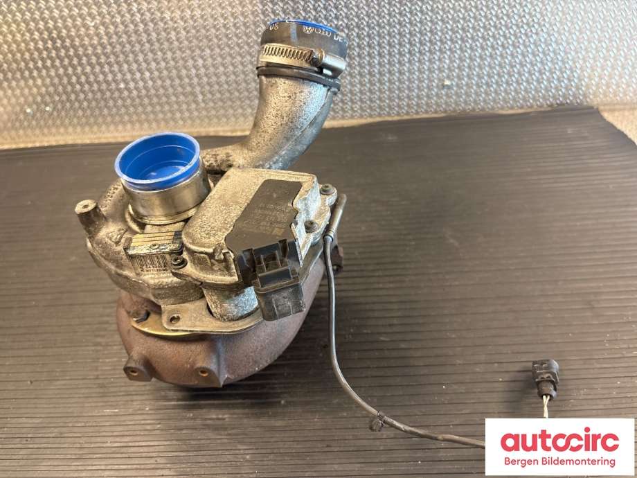 Turbo til Audi A8 2003-2010 (Type II) (AUDI|059 145 715 F|)