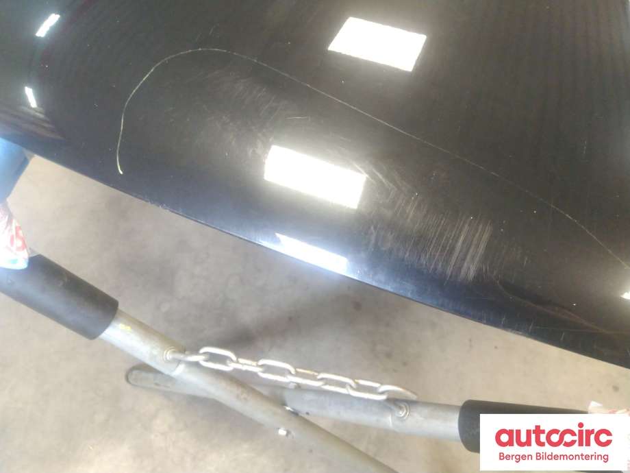 Panser til Audi A8 2003-2010 (Type II)  (AUDI|4E0 823 029 P|)