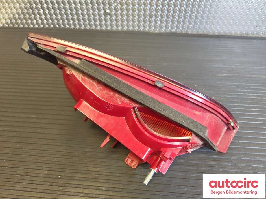 Baklykt høyre indre til Audi A4 2007-2014 (Type IV) (B8) (B8) (AUDI|8K5 945 094 D|)