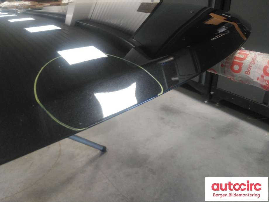 Panser til Toyota Avensis 2009-2015 (Type III, Fase 1)  (TOYOTA|5330105040|)