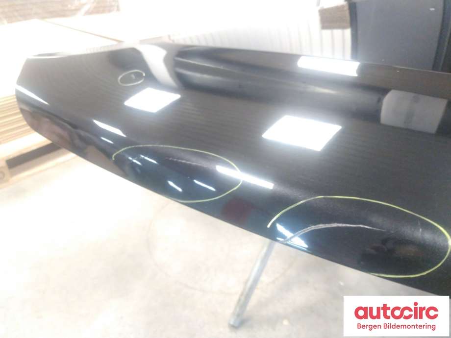 Panser til Toyota Avensis 2009-2015 (Type III, Fase 1)  (TOYOTA|5330105040|)
