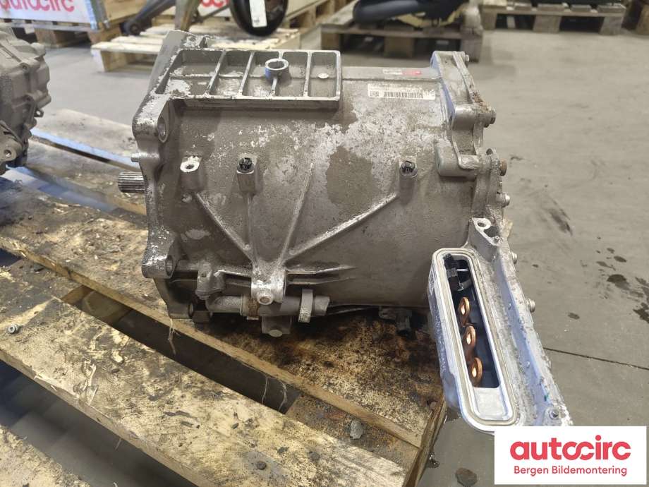 Motor elbil bak til Porsche Taycan 2019-->>  (PORSCHE|PAD901106|PAD901106A|)