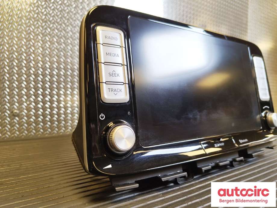 Bilstereo til Hyundai Kona 2017-2021 (Type I, Fase 1)  (HYUNDAI|96560-K4101TMT|)