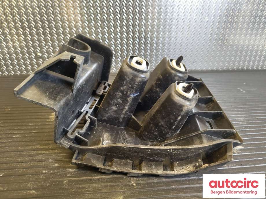 Diverse deler til Peugeot Expert 2016-->> (Type III)  (PEUGEOT|98 096 636 XT|)