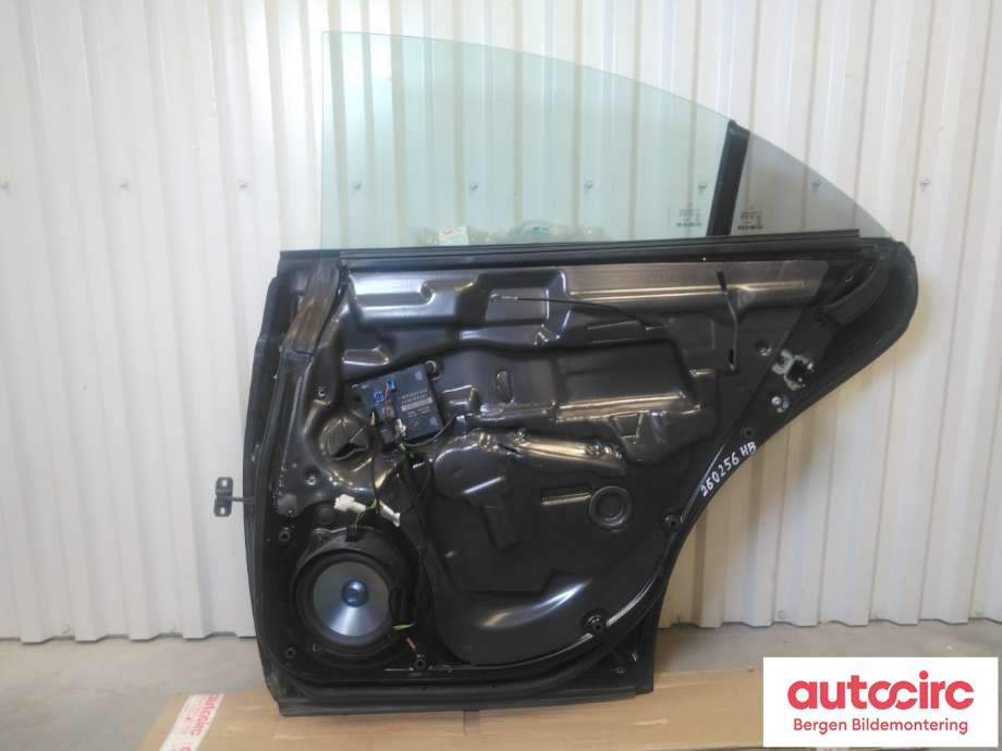 Dør høyre bak til Mercedes CLS 2004-2010 (C219) (C219) (MERCEDES|A 219 730 02 05|)