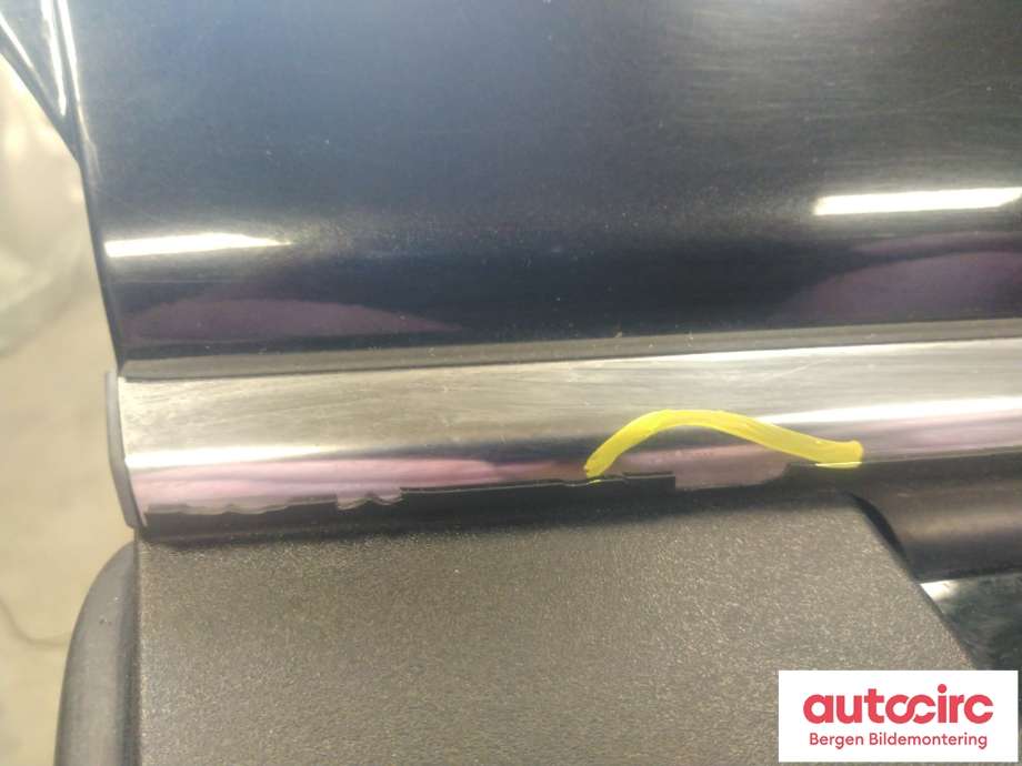 Dør høyre bak til Toyota Avensis 2009-2015 (Type III, Fase 1)  (TOYOTA|6700305160|)